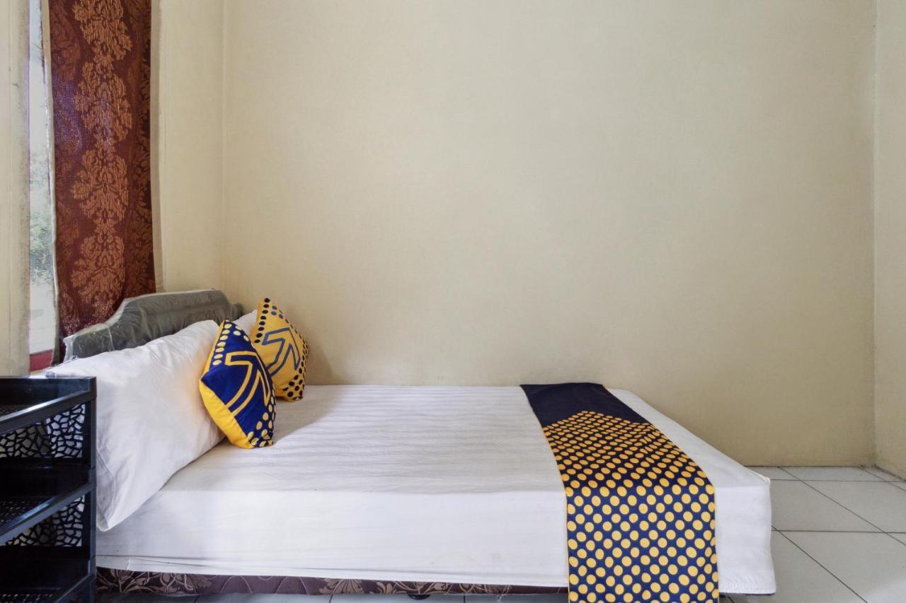 Hotel Spot On 92832 Al Mahira Syariah Majalengka Zewnętrze zdjęcie