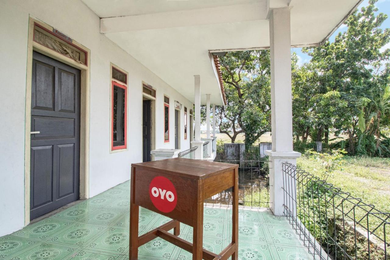 Hotel Spot On 92832 Al Mahira Syariah Majalengka Zewnętrze zdjęcie