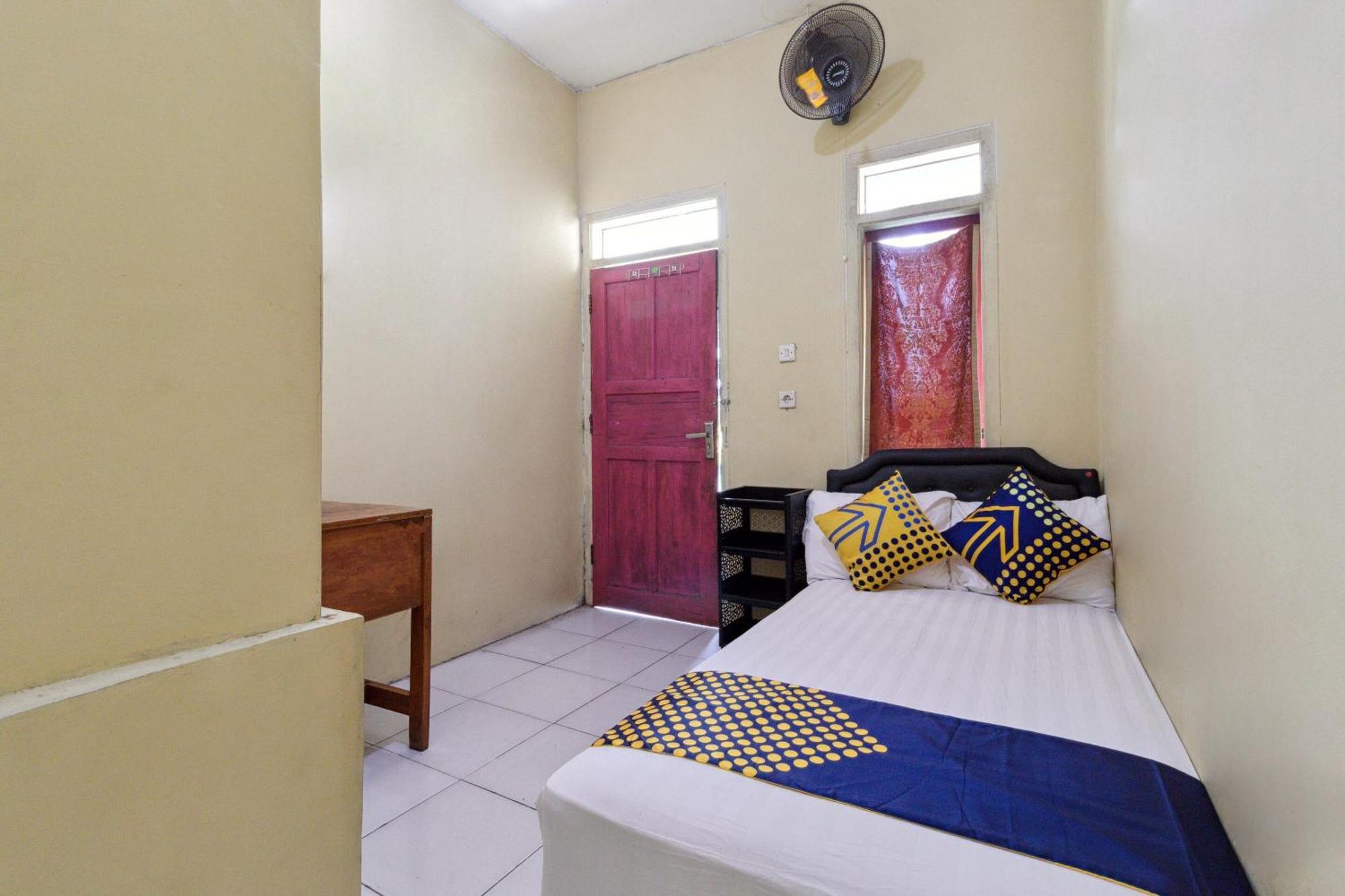Hotel Spot On 92832 Al Mahira Syariah Majalengka Zewnętrze zdjęcie