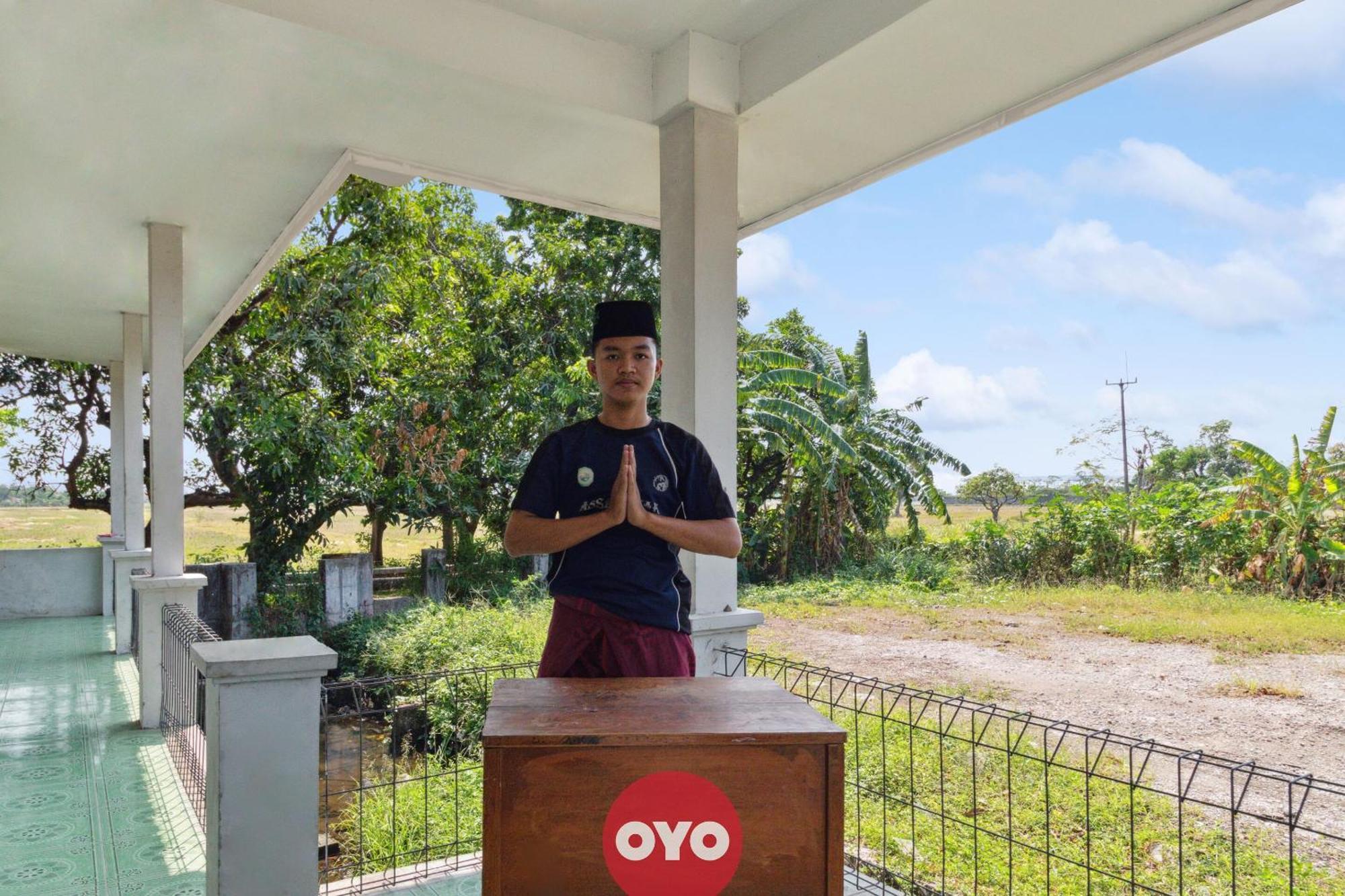 Hotel Spot On 92832 Al Mahira Syariah Majalengka Zewnętrze zdjęcie